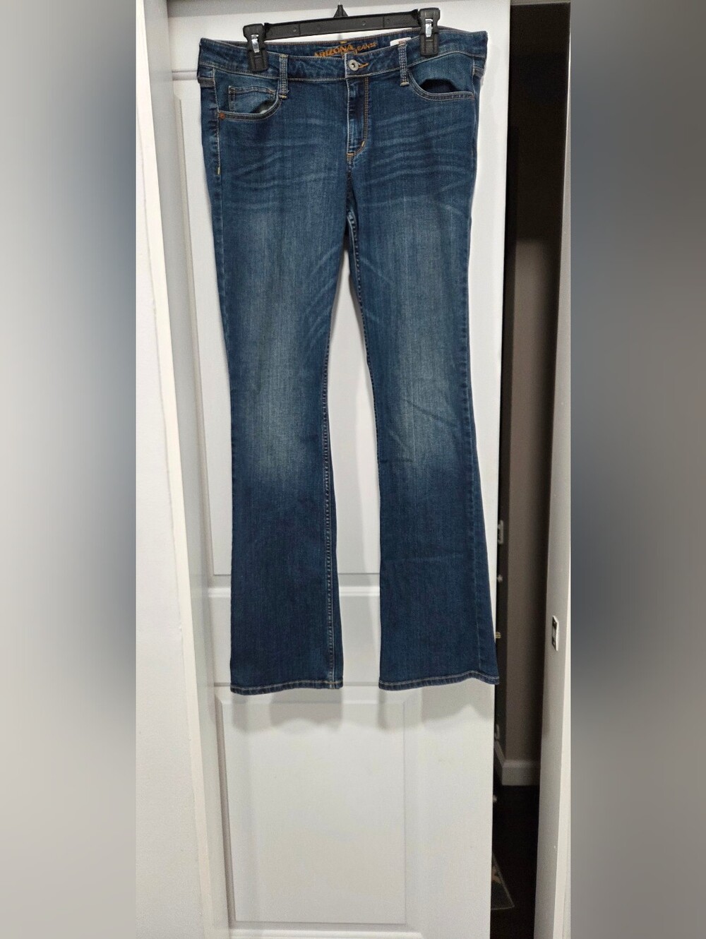Arizona Bootcut Blue Jeans Size 15 LONG EUC
